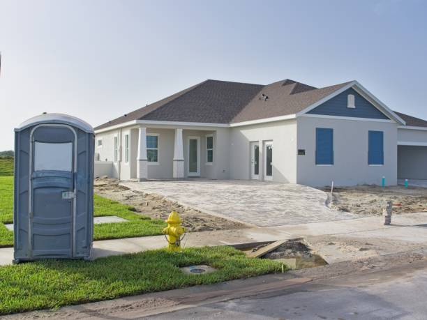 Portable Toilet Options We Offer in Bloomington, MN